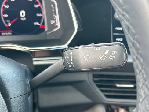 Certified 2022 Volkswagen Jetta GLI Autobahn w/ GLI Black Package FWD image 22
