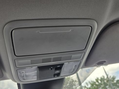 Used 2024 Honda Odyssey EX image 21