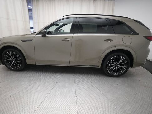 Certified 2025 MAZDA CX-70 3.3 Turbo S w/ Premium Package AWD/4WD image 24