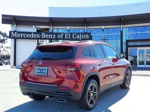 Certified 2022 Mercedes-Benz GLA 250 image 3