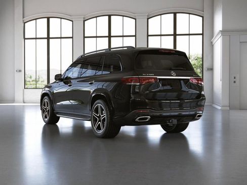 Used 2023 Mercedes-Benz GLS 580 4MATIC image 29