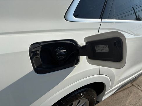 Used 2021 Audi Q3 2.0T Premium w/ Convenience Package image 33