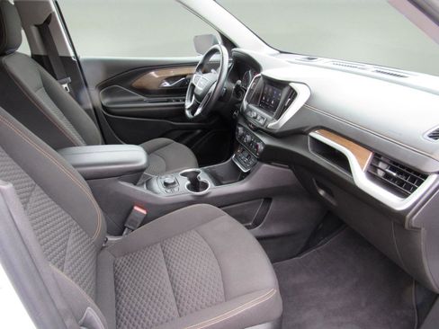 Used 2021 GMC Terrain SLE w/ Driver Convenience Package image 31