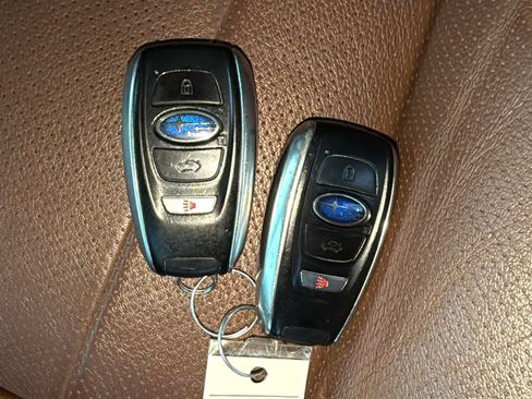 Used 2020 Subaru Ascent Touring image 29