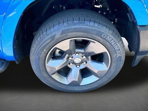 Used 2023 RAM 1500 Big Horn AWD/4WD image 33