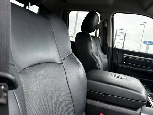 Used 2014 RAM 1500 Sport w/ Remote Start & Security Group image 13