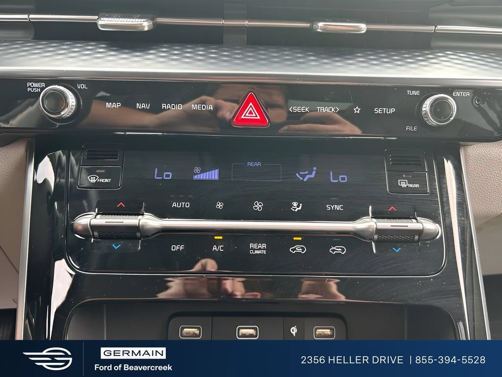 Used 2024 Kia Carnival SX Prestige FWD image 16
