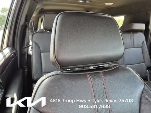 Used 2023 Chevrolet Suburban RST w/ Luxury Package RWD image 14