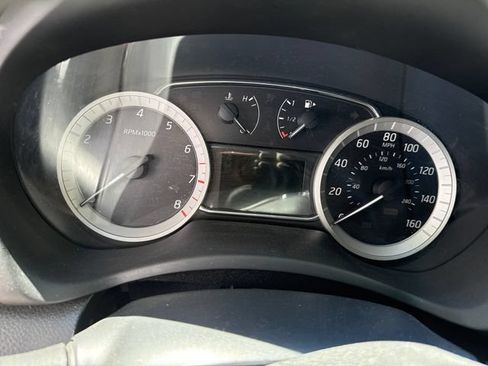 Used 2014 Nissan Sentra SV w/ SV Driver Package FWD image 19
