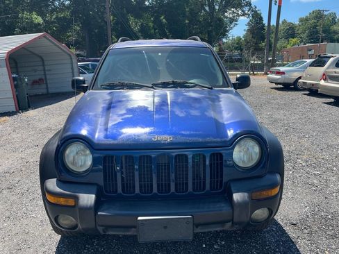 Used 2004 Jeep Liberty Sport w/ PWR Convenience Group image 3