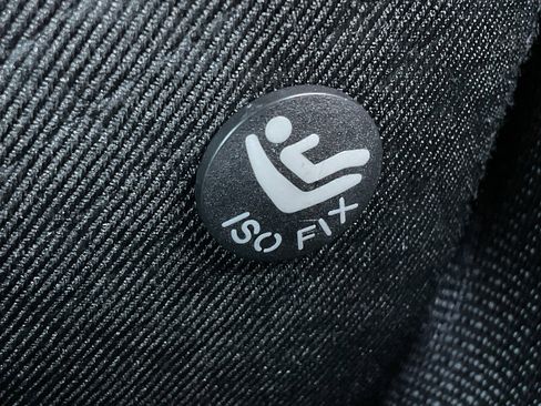 New 2025 Nissan Versa SR w/ Trunk Package image 15