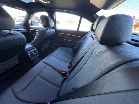 Used 2018 BMW 330i 330i 4dr Sedan image 13