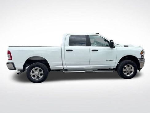 Used 2024 RAM 2500 Big Horn AWD/4WD image 7