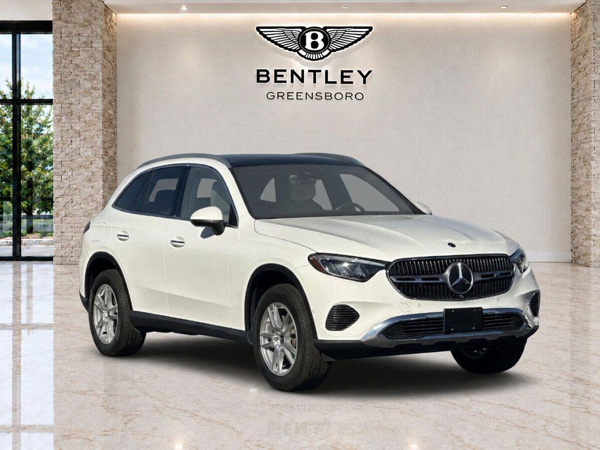 Used 2023 Mercedes-Benz GLC 300 4MATIC image 7