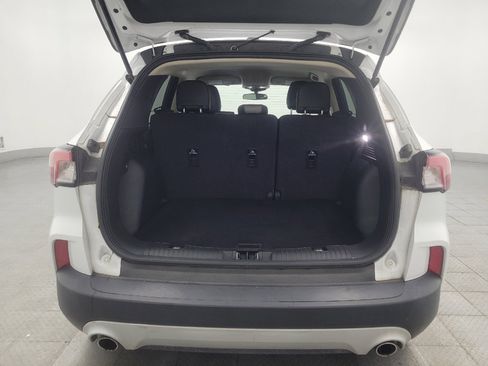 Used 2020 Ford Escape SE FWD image 29