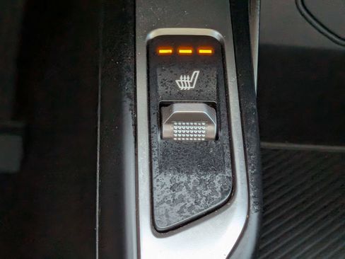 Certified 2025 Kia Sorento EX AWD/4WD image 30