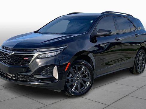 Certified 2023 Chevrolet Equinox RS image 2