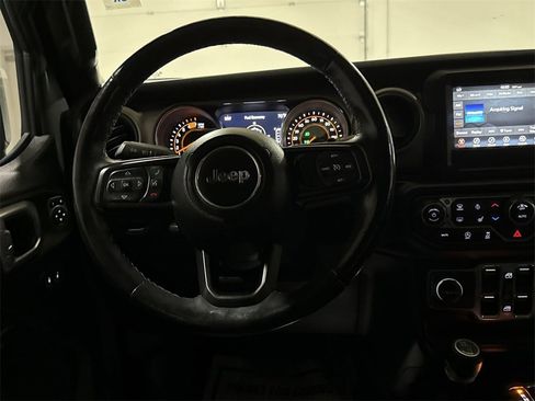 Used 2021 Jeep Wrangler Unlimited Sport image 19