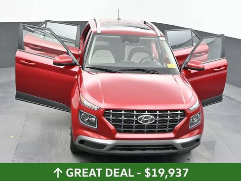 Used 2025 Hyundai Venue SEL FWD image 80
