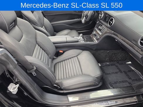 Used 2016 Mercedes-Benz SL 550 image 28