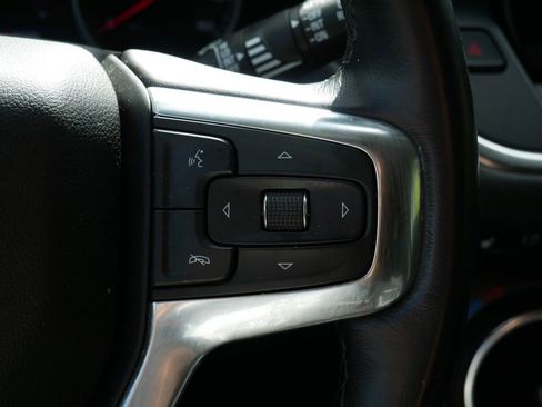 Used 2020 Chevrolet Blazer LT FWD image 18
