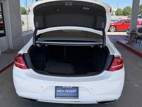 Used 2019 Buick LaCrosse Premium w/ Driver Confidence Package II AWD/4WD image 19