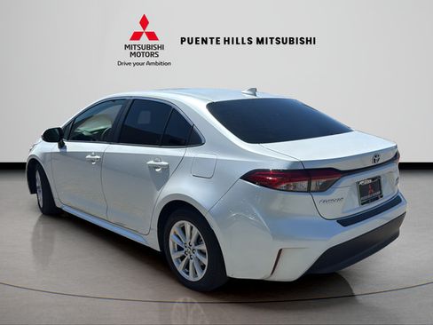 Used 2024 Toyota Corolla XLE FWD image 7