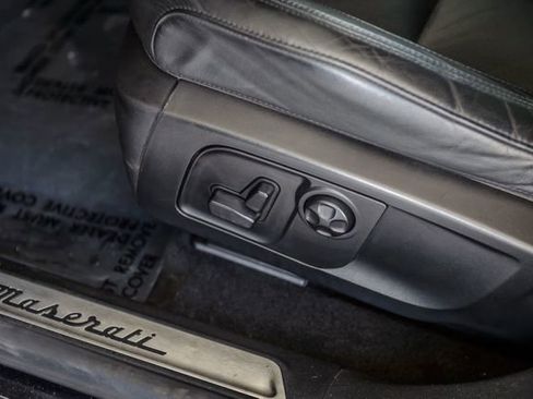 Used 2017 Maserati Levante LEVANTE - NAV - MOONROOF - BAC image 40