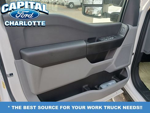 New 2026 Ford F250 XL w/ XL Chrome Package AWD/4WD image 11