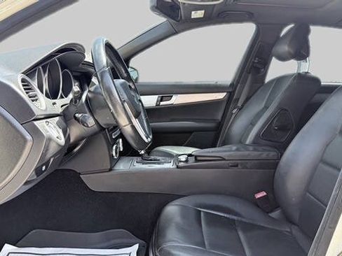 Used 2012 Mercedes-Benz C 250 Sedan image 13