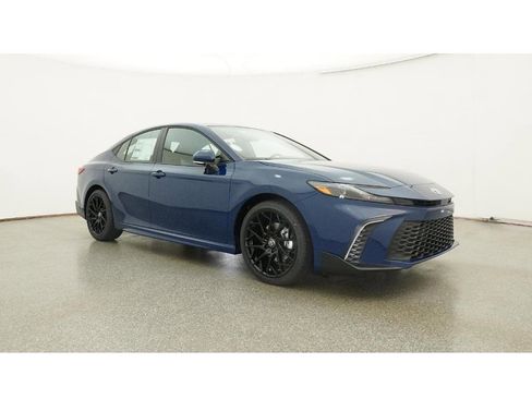 New 2026 Toyota Camry SE FWD image 29