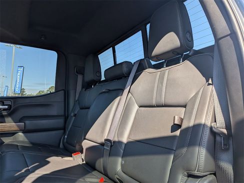 Used 2020 Chevrolet Silverado 1500 High Country w/ Technology Package image 31