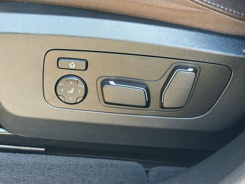 Used 2025 BMW X3 xDrive30i image 23