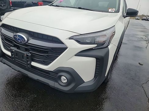 Used 2023 Subaru Outback Premium image 22