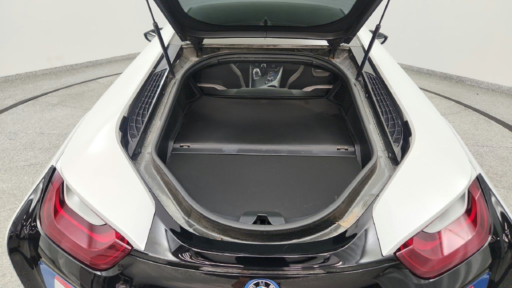 Used 2015 BMW i8 AWD/4WD image 73
