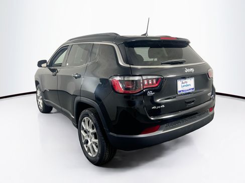 Used 2022 Jeep Compass Latitude AWD/4WD image 7