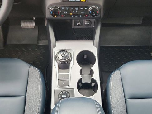 Used 2024 Ford Bronco Sport Outer Banks w/ Tech Package image 11