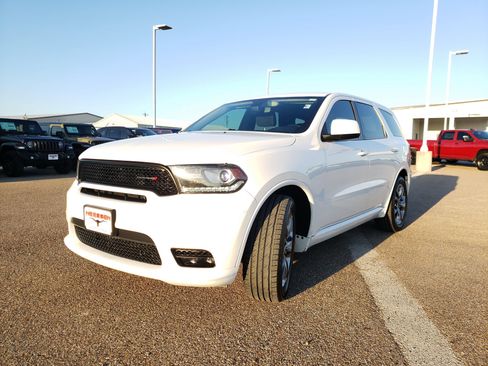 Used 2020 Dodge Durango GT image 3