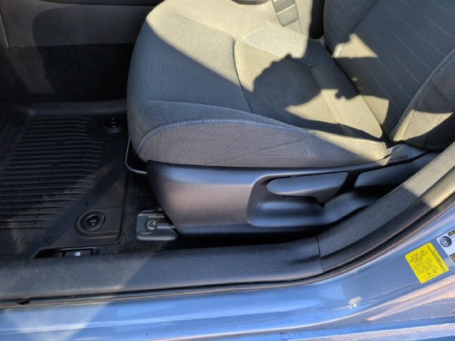 Used 2022 Toyota Corolla SE w/ SE Premium Package FWD image 12