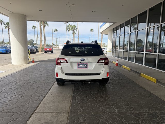 Used 2017 Subaru Outback 2.5i Limited AWD/4WD image 8