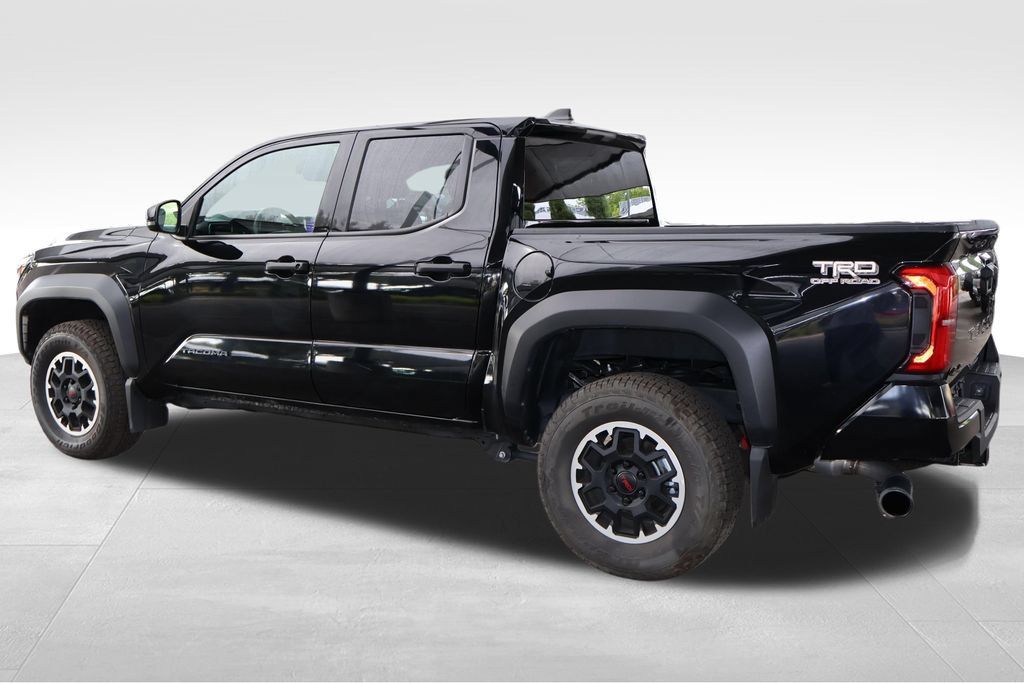 Certified 2026 Toyota Tacoma TRD Off-Road AWD/4WD image 10