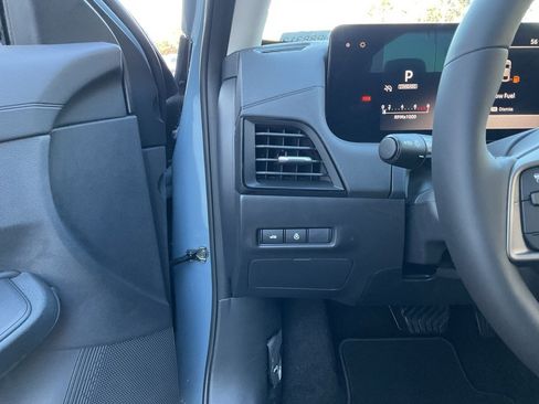 New 2026 Nissan Sentra SV w/ SV Convenience Package image 23