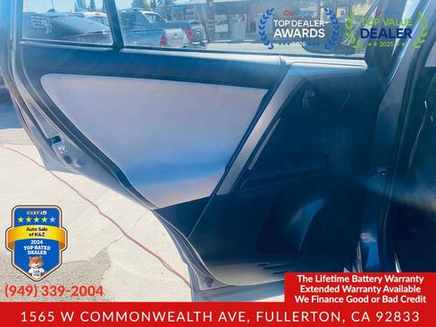 Used 2015 Toyota RAV4 LE FWD image 26