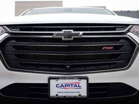 Used 2020 Chevrolet Traverse RS FWD image 16
