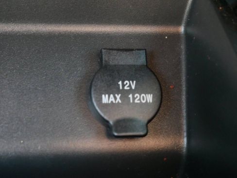 Used 2016 Nissan Altima 2.5 SR FWD image 21