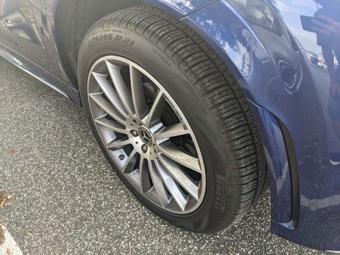 Used 2021 Mercedes-Benz GLE 350 image 7