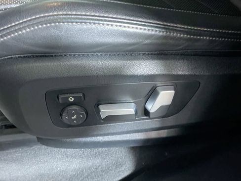 Used 2023 BMW X5 sDrive40i image 14