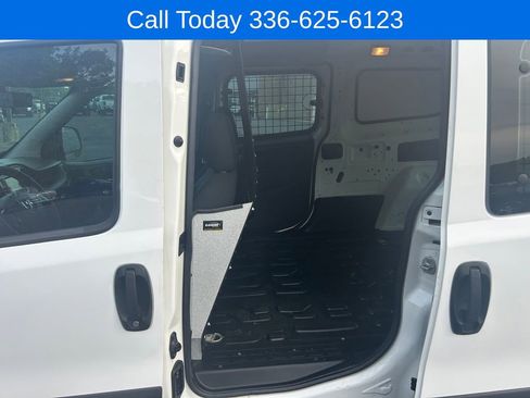 Used 2019 RAM ProMaster City Tradesman FWD image 12