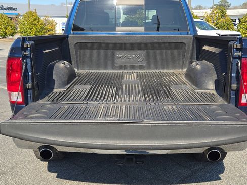 Used 2019 RAM 1500 Big Horn image 13