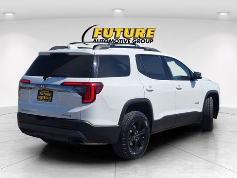 Used 2023 GMC Acadia AT4 w/ Technology Package AWD/4WD image 4